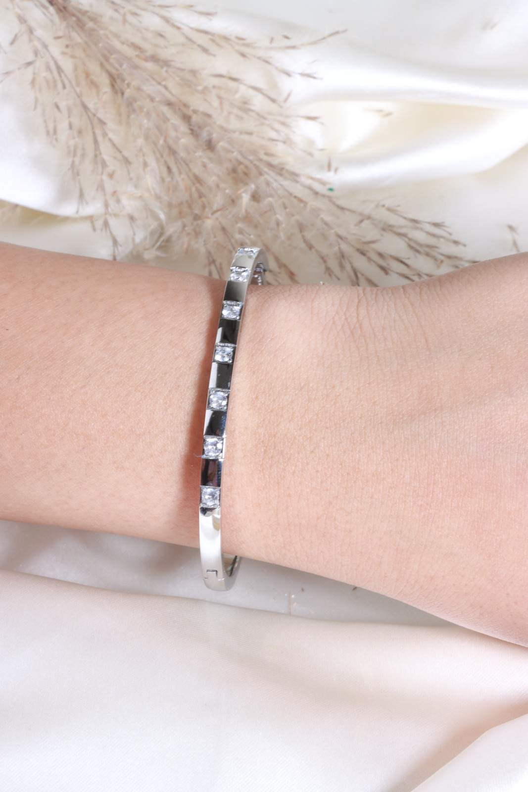 Silver Twinkle